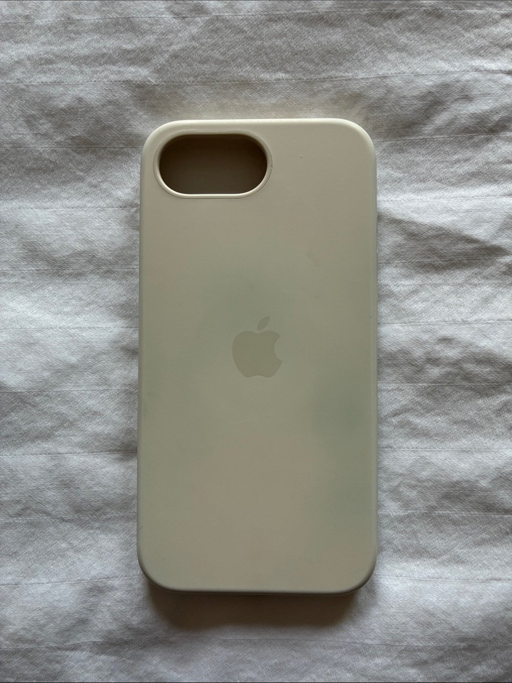 Apple 17e Silicone iPhone Case - Cream